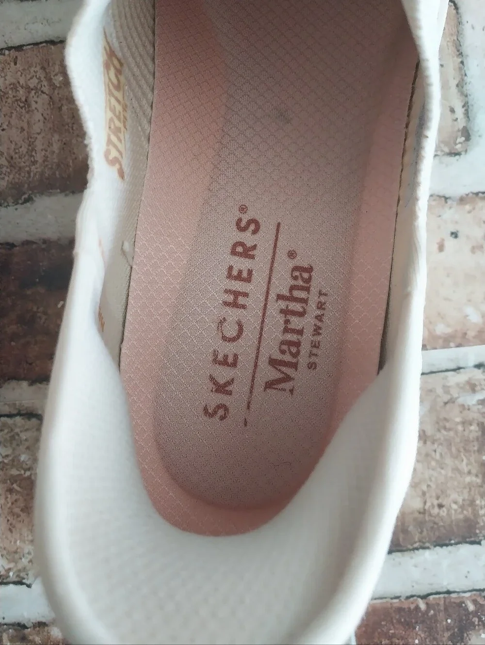 Pre-owned 2024 Skechers X Martha Stewart Ultra Flex Slip Ins